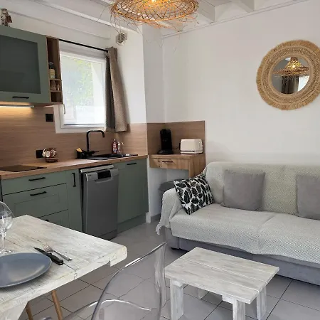 Apartament ღ Casa Familia - Piscine, Parking & Terrasse